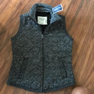 Abercrombie & Finch vest size  xs